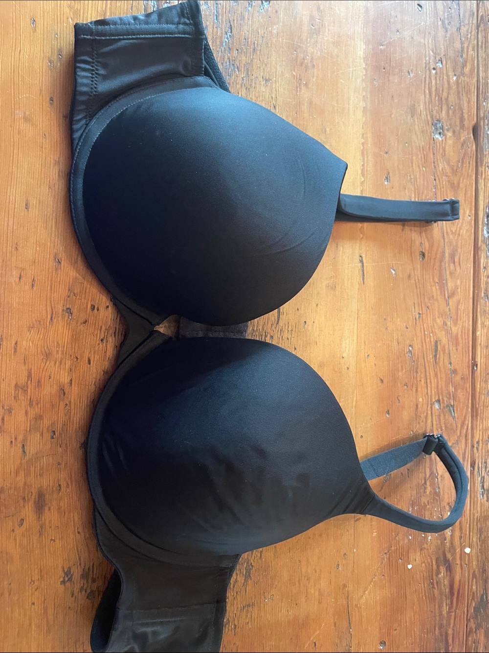 Cacique Black Smooth T-Shirt Bra 44B